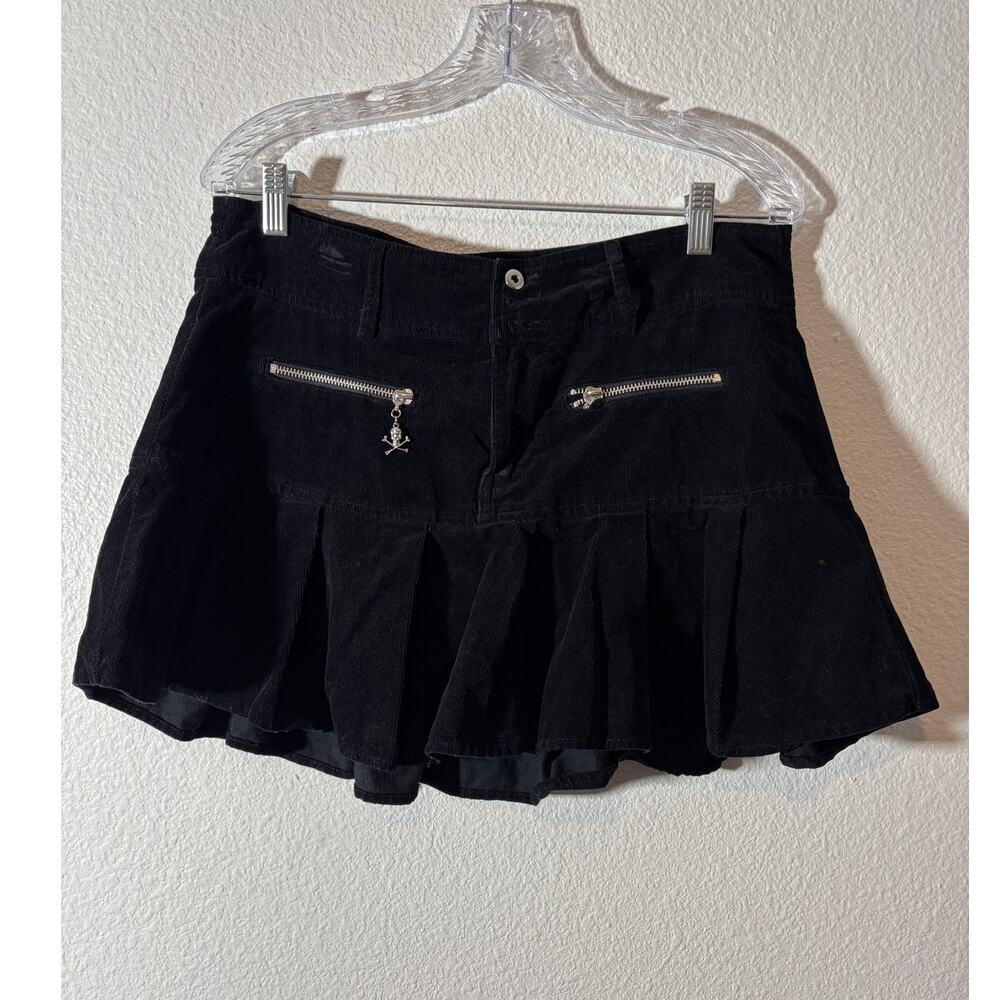 Social Collision Women's Size L Black Corduroy Pleated Mini Skirt Skull Zipper